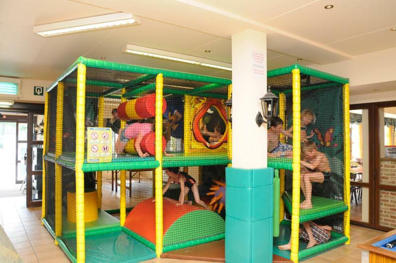 Vakantiepark Wilhelm Tell Vakantieappartement Opglabbeek Zewnętrze zdjęcie